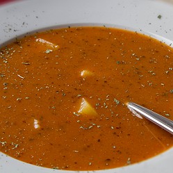 Gulášová polévka z pytlíku